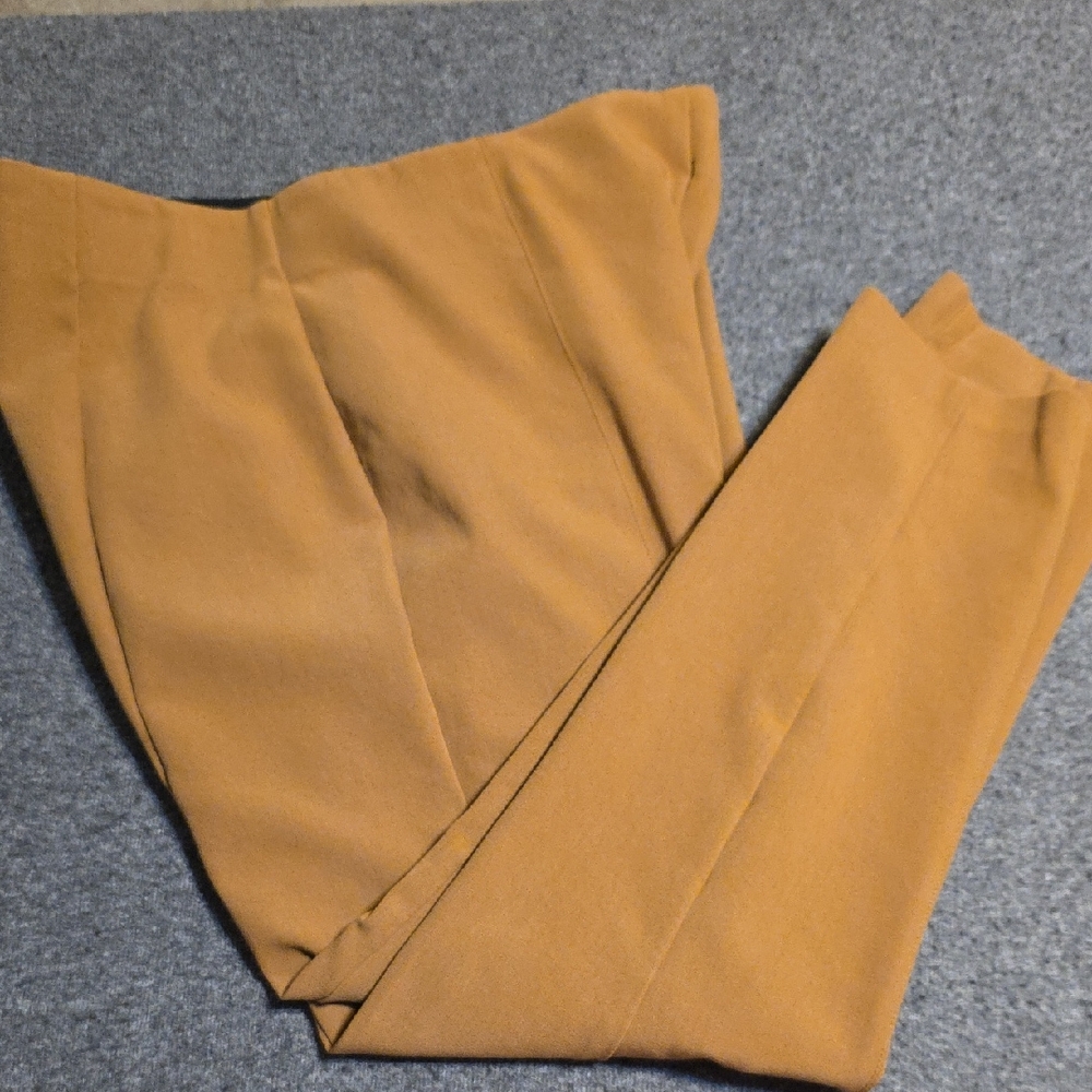 Talbots Women's Cropped Pants in Camel Brown